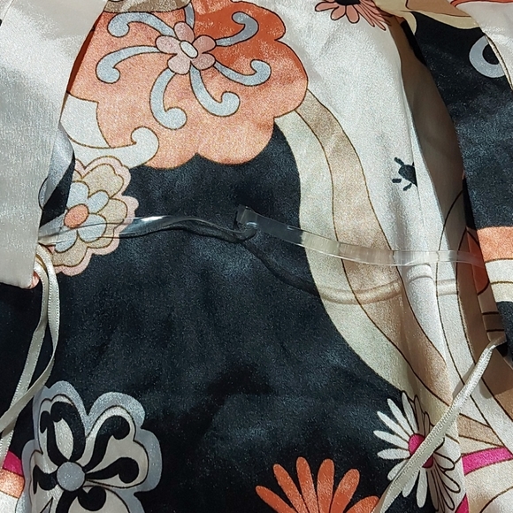 Pink Satin Floral V Neck Dress - Picture 4 of 4